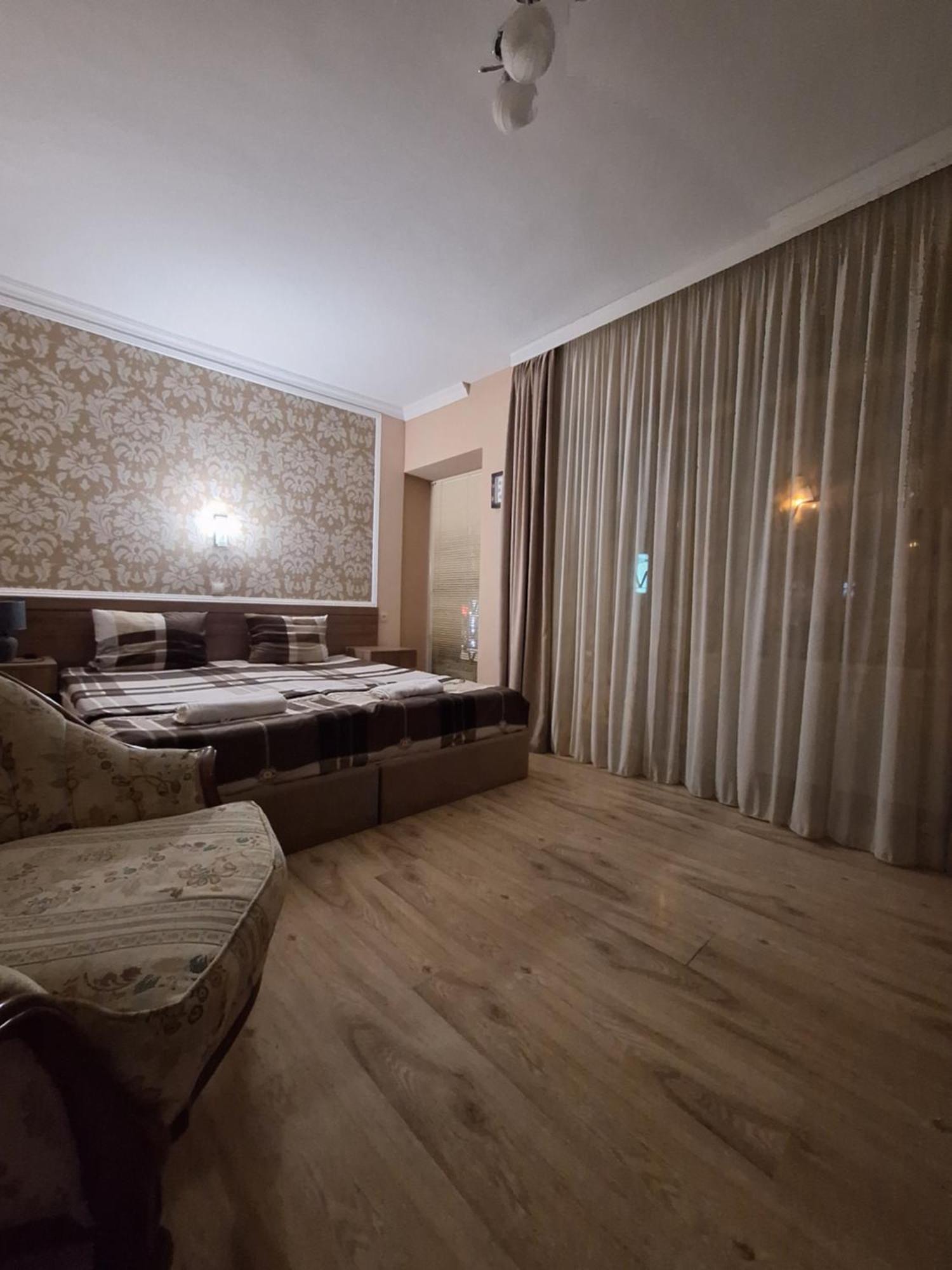 Hotel Grand Tbilisi Exterior foto